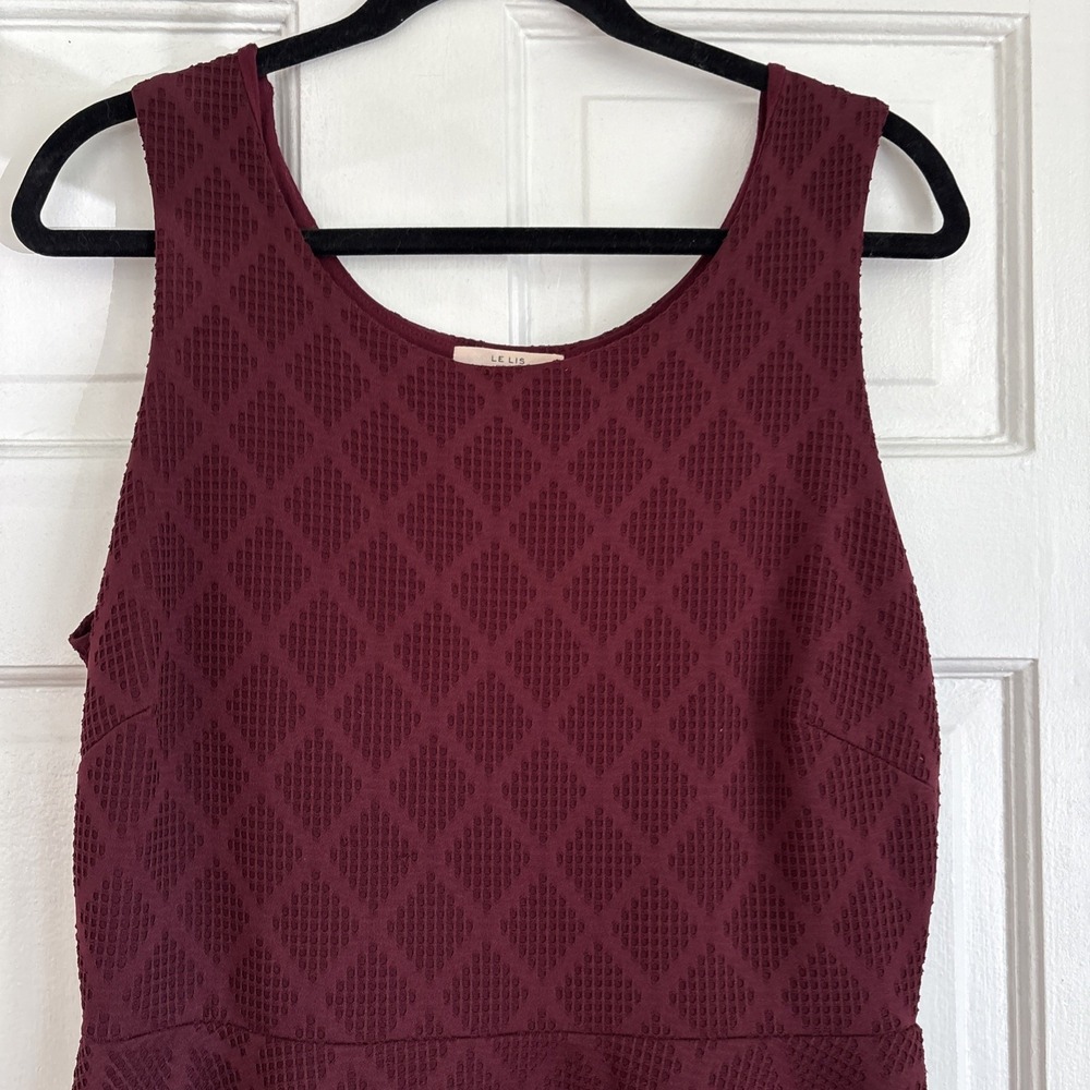 Le Lis Burgundy Diamond Textured Fit and Flare Skater Dress‎ XL D9535